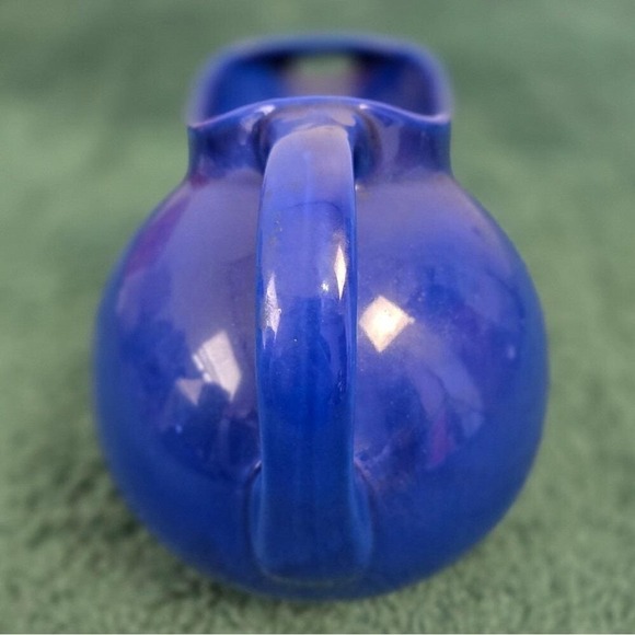 Hall China Company Cobalt Blue Ball Pitcher Art Deco 2 Quart Size Marked 633 USA - Picture 5 of 6